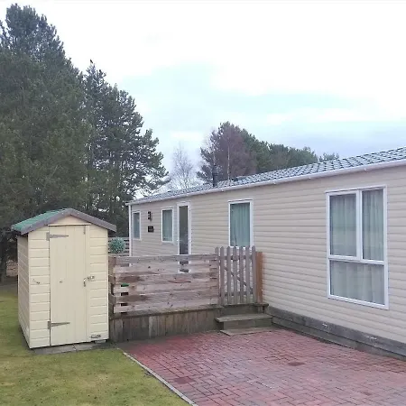 Honeydukes Holiday Lodge, Boat Of Garten, Aviemore Exterior photo